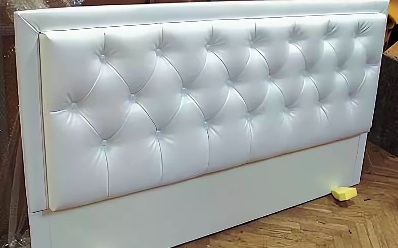 Перетяжка изголовья кровати в Подольске | Обивка мягкой спинки